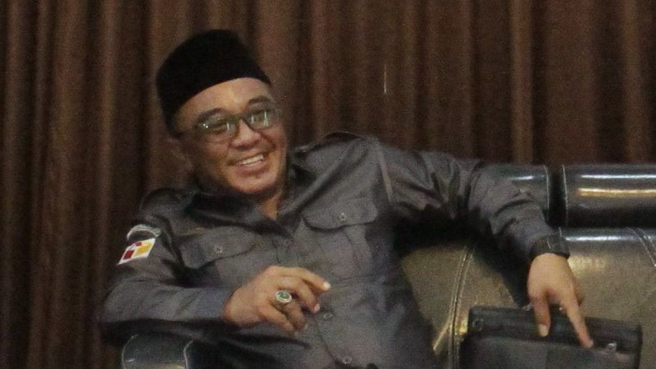 Ketua Badan Pengawas Pemilu Kabupaten Bangka Barat Rio Febri Pahlevi. (ANTARA/ Donatus Dasapurna)