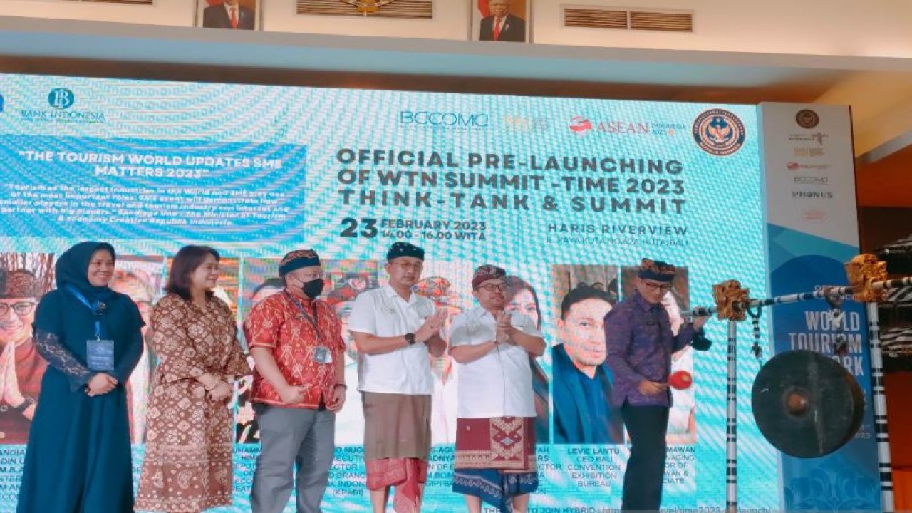 Menteri Pariwisata dan Ekonomi Kreatif (Menparekraf) Sandiaga Salahuddin Uno dalam acara Official Pre-Launch of WTN Summit-Time 2023 Think-Tank & Summit, di Kabupaten Badung, Kamis (23/2/2023). ANTARA/Ni Luh Rhismawati.