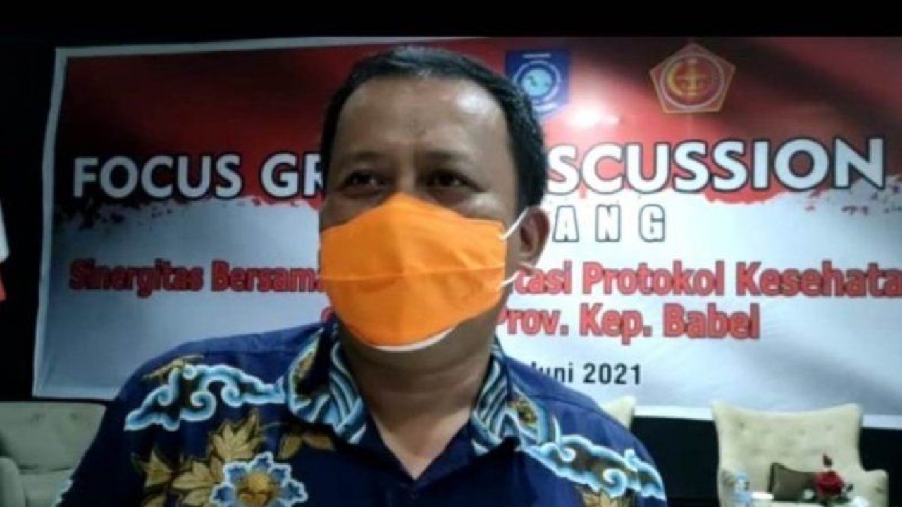 Sekretaris Satgas Penanganan COVID-19 Kepulauan Babel Mikron Antariksa (Aprionis/ANTARA)