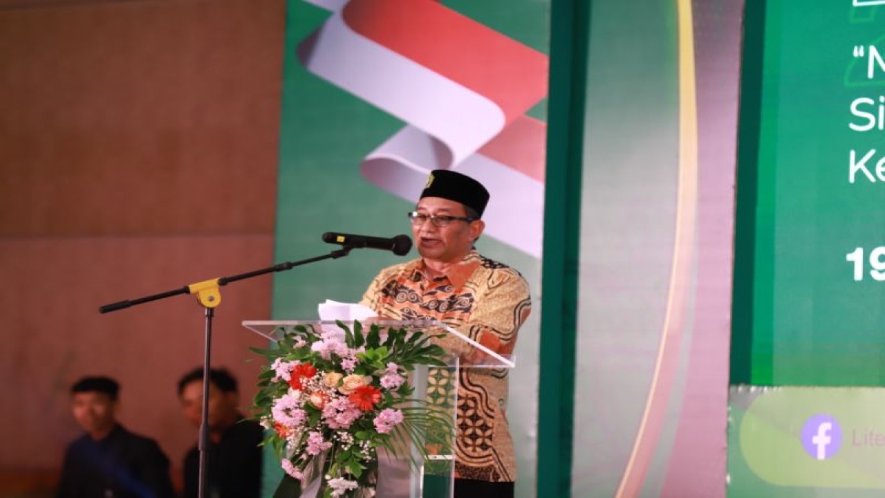 Direktur Pemberdayaan Zakat dan Wakaf Kementerian Agama Tarmizi Tohor dalam Rapat Koordinasi Nasional Zakat 2023 di Jakarta. (ANTARA/HO-Kemenag)