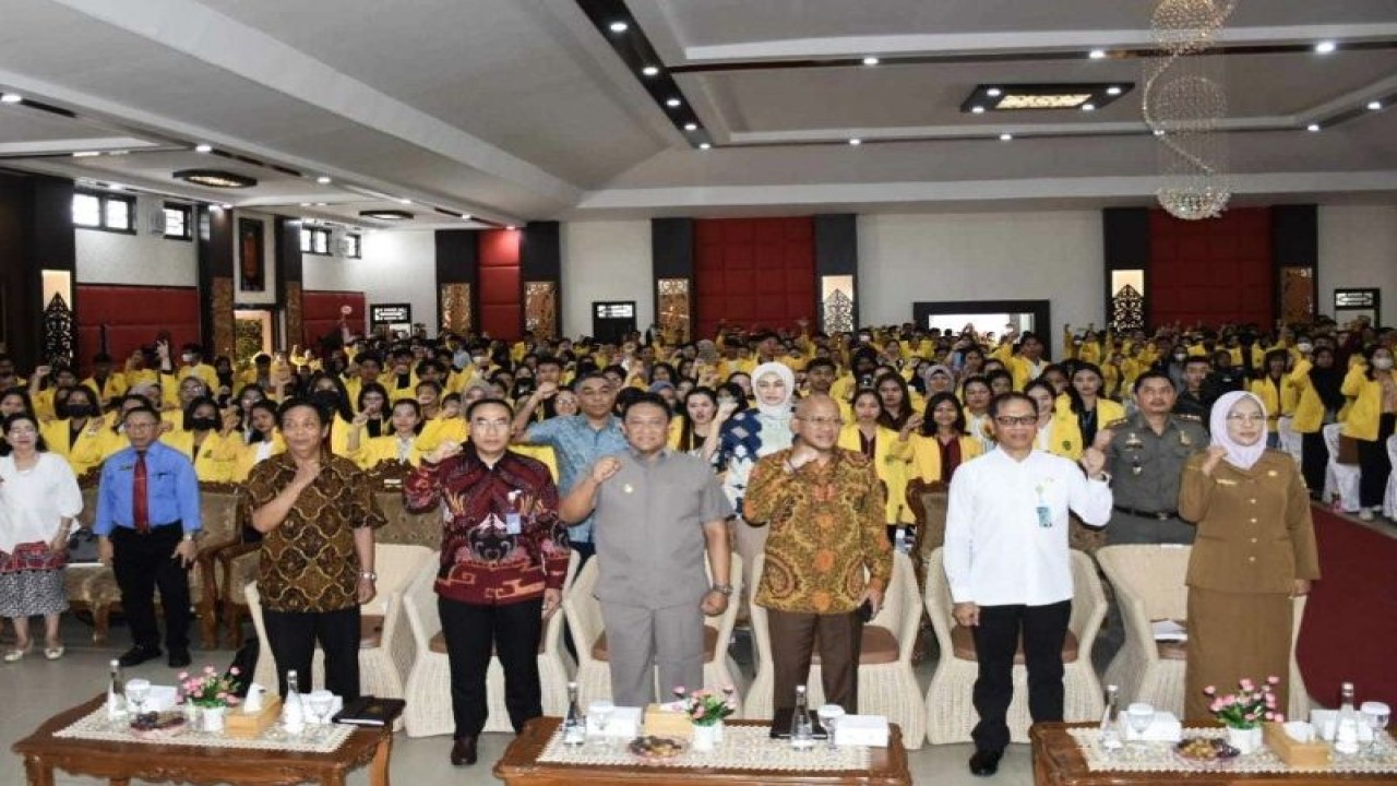 Kuliah umum dan bedah buku Aldera di Universitas Palangka Raya (UPR), Kota Palangka Raya, Senin, (20/2/2023). ANTARA/HO-Pemprov Kalteng