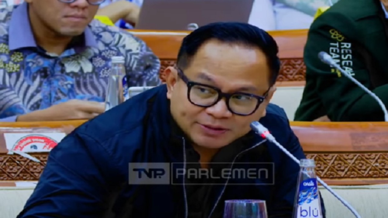 Wakil Menteri BUMN II Kartika Wirjoatmodjo dalam Rapat Kerja bersama Komisi VI DPR RI di Jakarta, Senin (13/2/2023). ANTARA/YouTube Komisi VI DPR RI Channel