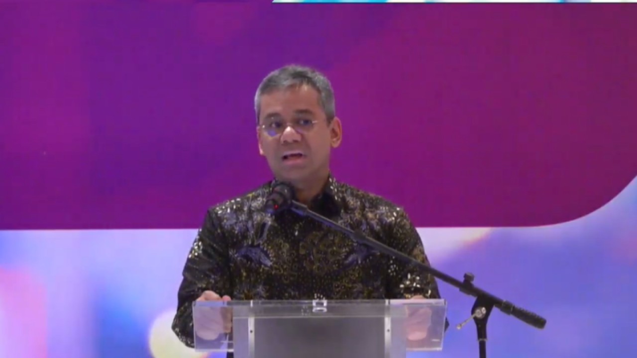 Wakil Menteri Keuangan (Wamenkeu) Suahasil Nazara dalam acara Law and Regulations Outlook 2023 bertajuk "Omnimbus Law Sektor Keuangan: Tantangan dan Antisipasi" yang dipantau secara daring di Jakarta, Senin (20/02/2023). (ANTARA/Agatha Olivia Victoria)