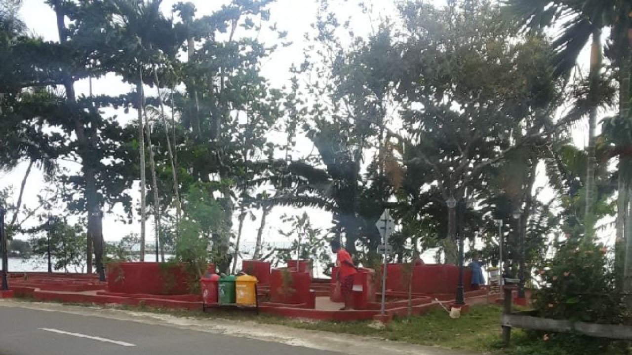 Lokasi wisata pantai Sorido distrik Biak Kota yang dibangun Dinas Pariwisata Kabupaten Biak Numfor untuk tempat pelaksanaan STC 2023. ANTARA/Muhsidin