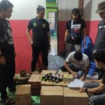 108 botol minuman keras yang disita Polres Bombana (ANTARA/HO-Polres Bombana)-1678162366