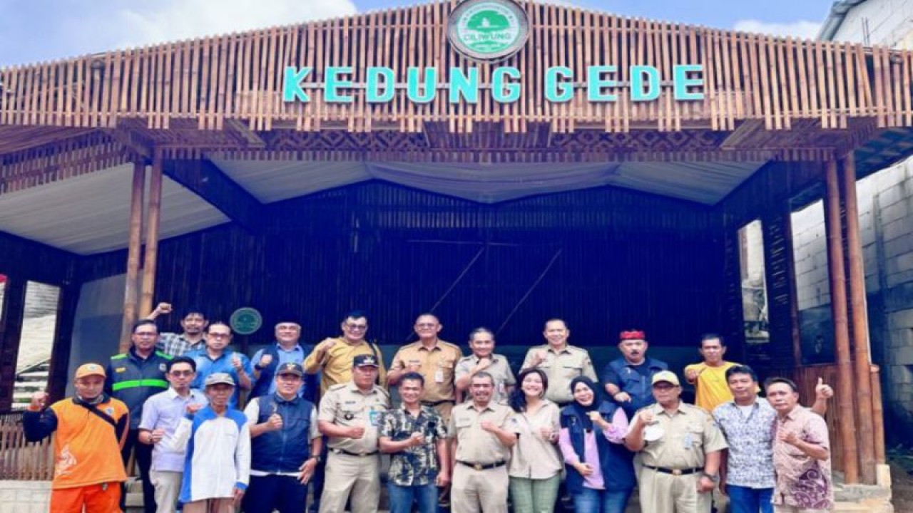 Suku Dinas Pariwisata dan Ekonomi Kreatif Kota Administrasi Jakarta Selatan meningkatkan potensi Desa Wisata Kedung Gede, Lenteng Agung, Jagakarsa, Jakarta, Selasa (14/3/2023). ANTARA/HO-Parekraf Jakarta Selatan