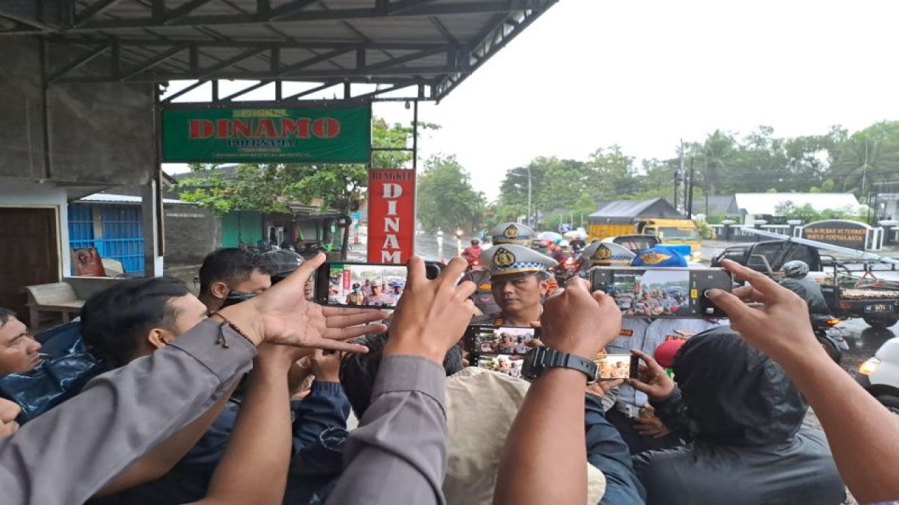 Kasat Lantas Polres Kulon Progo AKP Johan Rinto Damar Jati. (ANTARA/HO-Dokumen Humas Polres Kulon Progo)