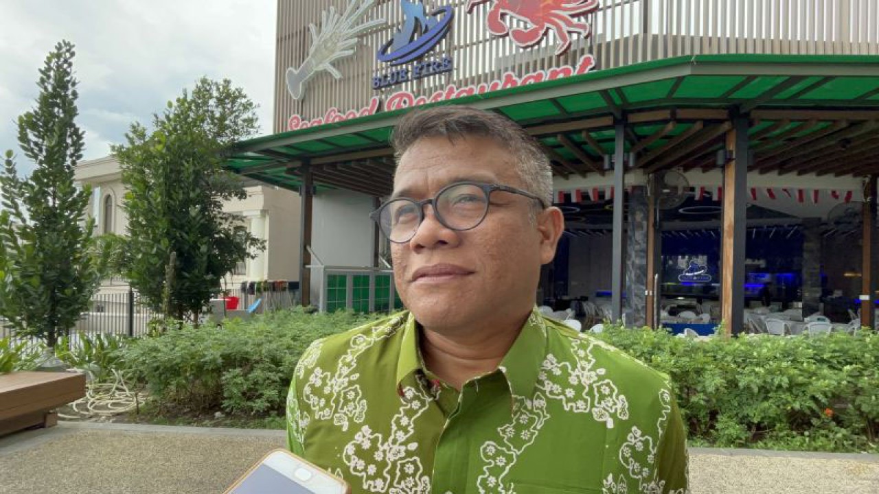 Kepala Dinas Kebudayaan dan Pariwisata (Disbudpar) Kota Batam Ardiwinata (ANTARA/Jessica)