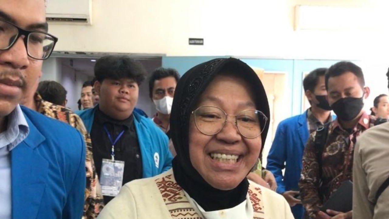 Arsip - Menteri Sosial Tri Rismaharini di UIN Syarif Hidayatullah Jakarta, Selasa (14/3/2023). (ANTARA/Devi Nindy)