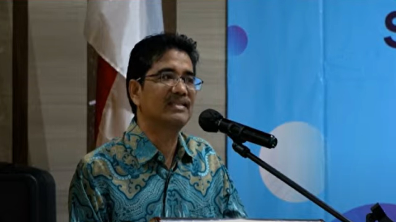 Tangkapan layar Direktur Pengembangan Pitalebar Kemenkominfo Marvels P Situmorang dalam acara Bimbingan Teknis Distribusi Bantuan STB di Bali yang berlangsung hibrid, Selasa (7/3/2023).  (ANTARA/Livia Kristianti)