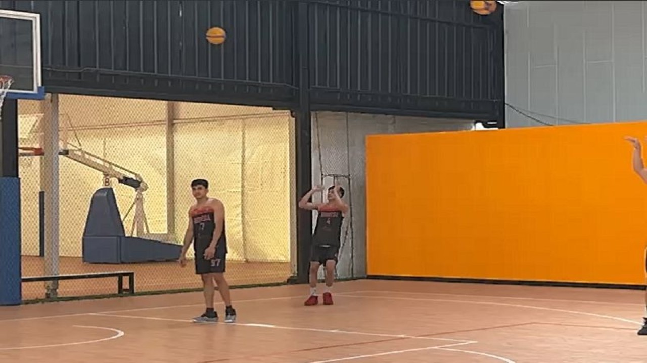 Pemusatan latihan Timnas Basket 3x3 Indonesia untuk persiapan FIBA 3x3 Asia Cup 2023. ANTARA/HO-Perbasi