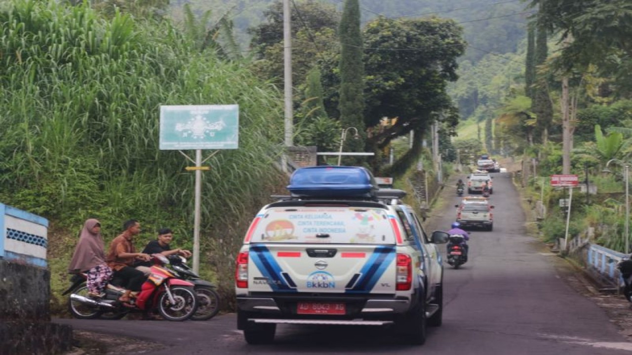 Mobil Unit Penerangan (Mupen) untuk mengintervensi keluarga berisiko stunting di Kabupaten Karanganyar, Jawa Tengah pada Senin (13/3/2023). (ANTARA/HO-BKKBN)