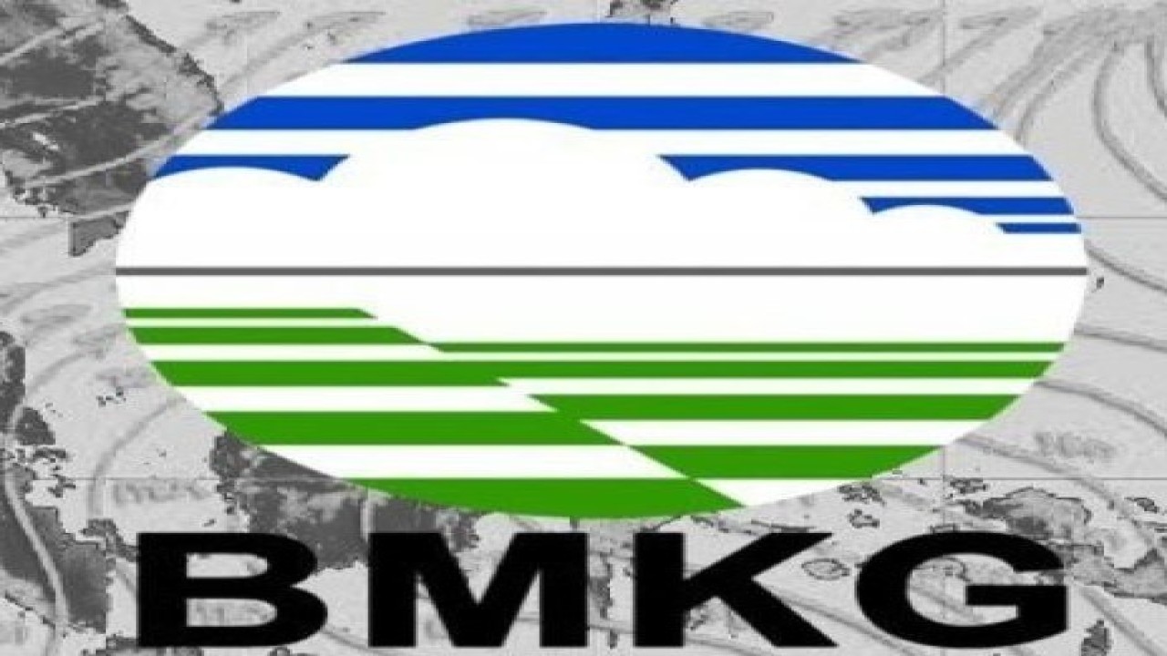 Badan Meteorologi, Klimatologi dan Geofisika (BMKG) memperkirakan hujan sedang hingga lebat yang dapat disertai petir dan angin kencang berpotensi terjadi di Sulawesi Utara hingga 23 Maret 2023 mendatang. ANTARA (1)
