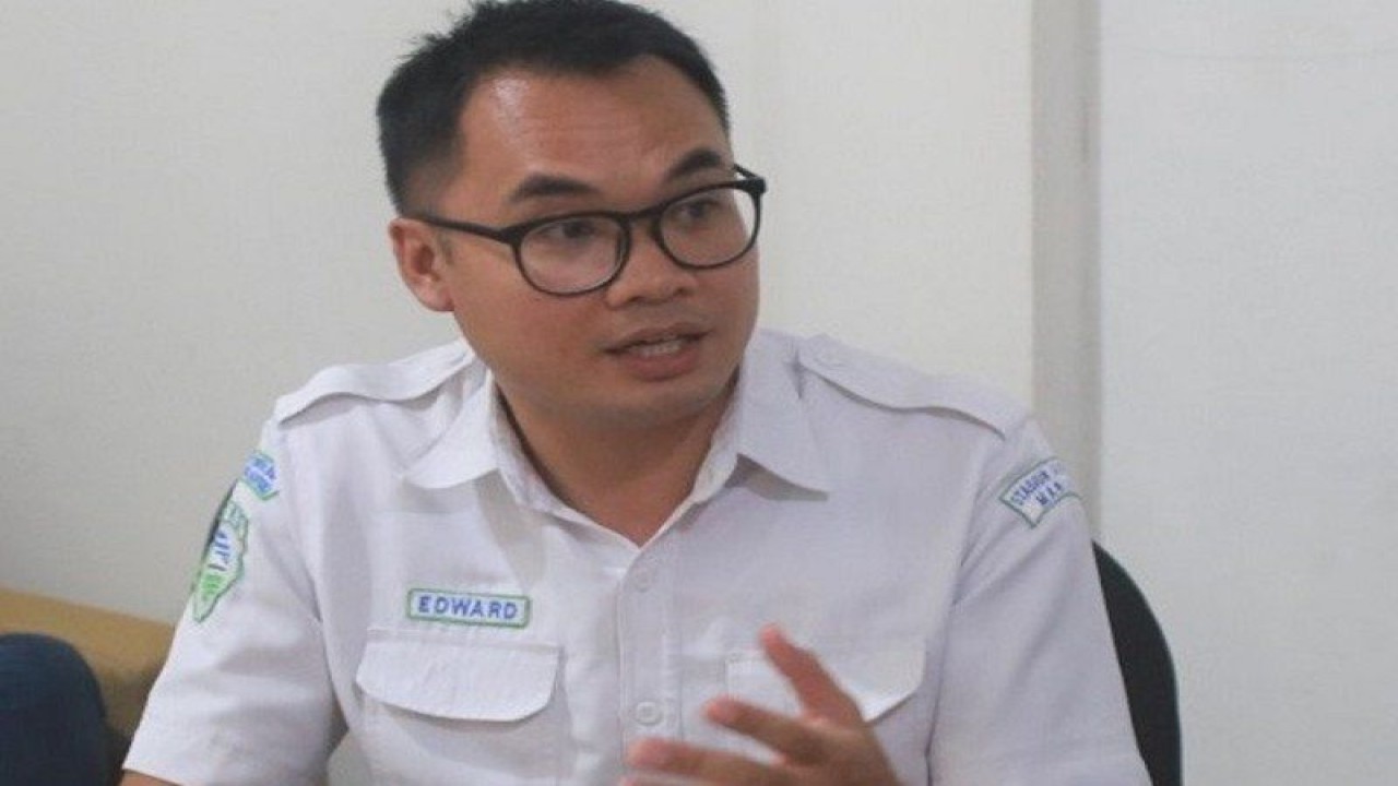 Koordinator Bidang Data dan Informasi BMKG Stasiun Geofisika  Manado, Edward Henrry Mengko menyebutkan di Sulawesi Utara (Sulut) terpasang sebanyak sembilan sensor pendeteksi gempa bumi. ANTARA (1)
