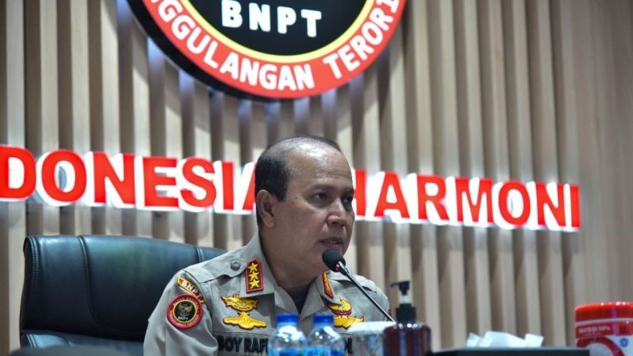 Kepala Badan Nasional Penanggulangan Terorisme (BNPT) Komisaris Jenderal (Komjen) Polisi Boy Rafli Amar memberikan arahan terkait KKB Papua di Bogor, Kamis (9/3/2023). ANTARA/HO-Humas BNPT.