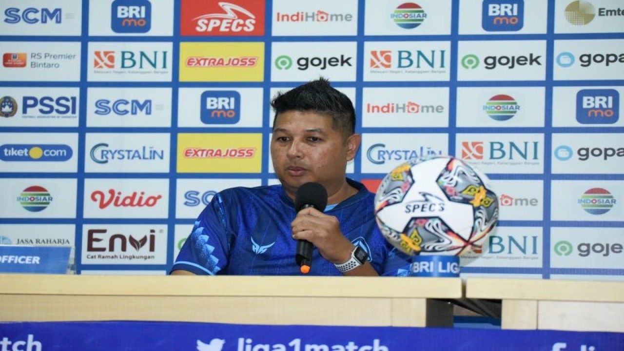 Pelatih kesebelasan Persikabo 1973 Aidil Sharin Sahak. ANTARA/HO-Persikabo