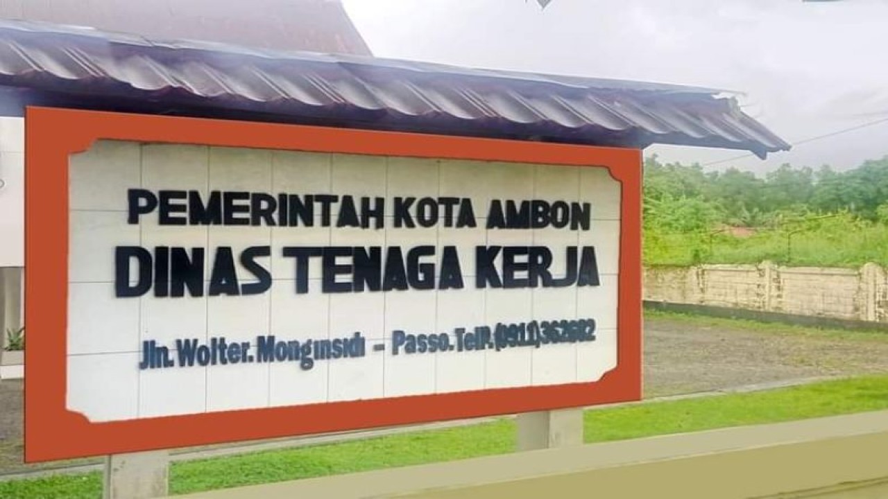Dinas Tenaga Kerja (Disnaker) Kota Ambon. ANTARA/Penina F Mayaut.
