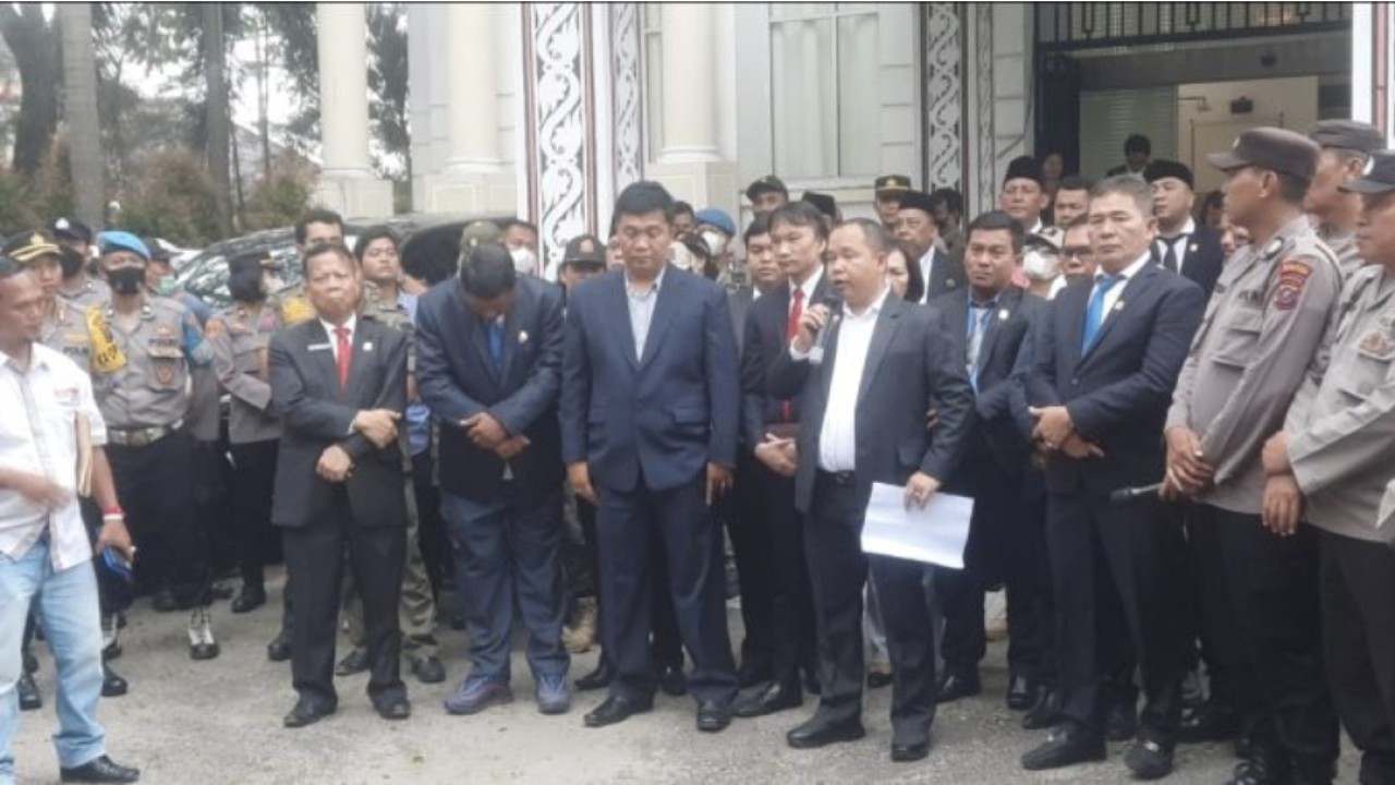 DPRD kota Pematang Siantar Copot Susanti Dewayani