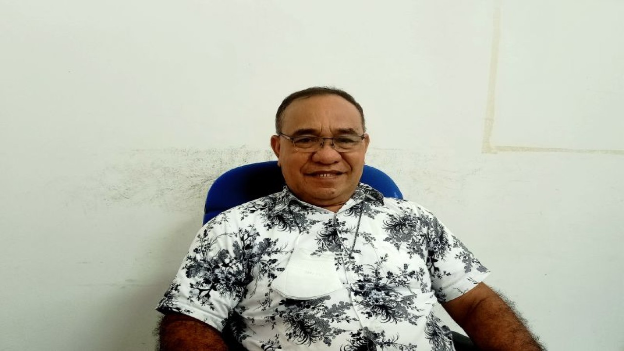 Sosiolog Fakultas Ilmu Sosial dan Politik (Fisip) Universitas Pattimura (Unpatti), Ambon, Maluku Drs. Feky Manuputty M.Si (Antara/DedyAzis)