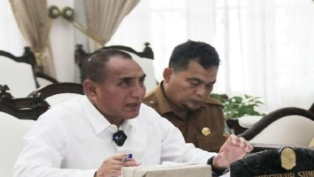 Gubernur Sumatera Utara, Edy Rahmayadi saat melakukan pertemuan virual bersama Menteri Koordinator Pengembangan Manusia dan Kebudayaan RI Muhadjir Effendy (ANTARA/HO)