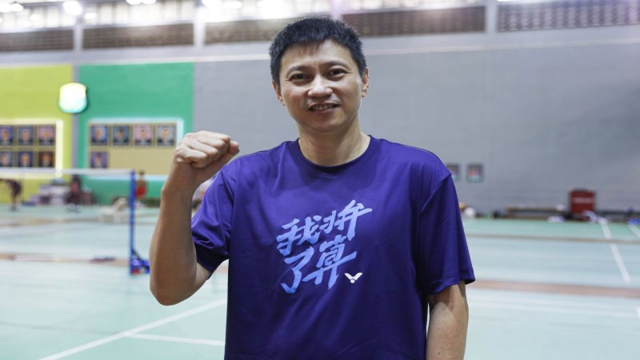 Indra Widjaja secara resmi masuk ke dalam lingkungan Pelatnas PBSI Cipayung dengan menjadi pelatih kepala sektor tunggal putri per 1 Maret 2023. (ANTARA/HO-PP PBSI)