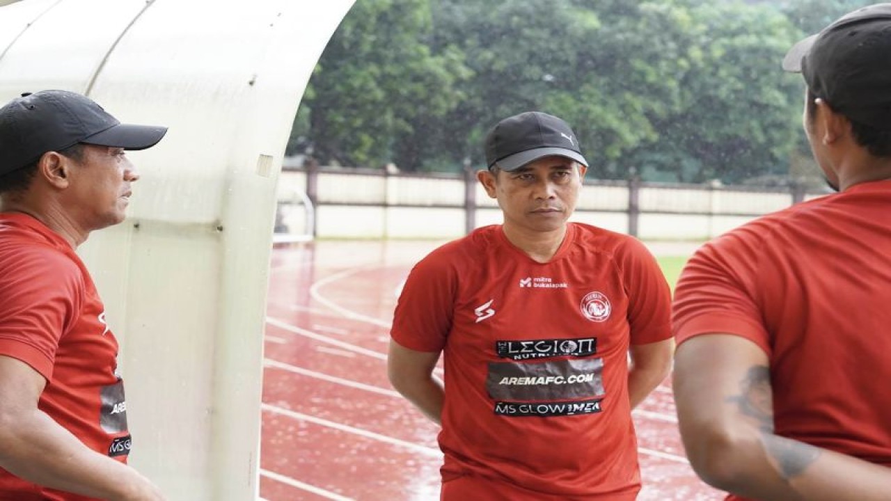 Pelatih Arema FC Joko Susilo. (ANTARA/HO-MO Arema FC)
