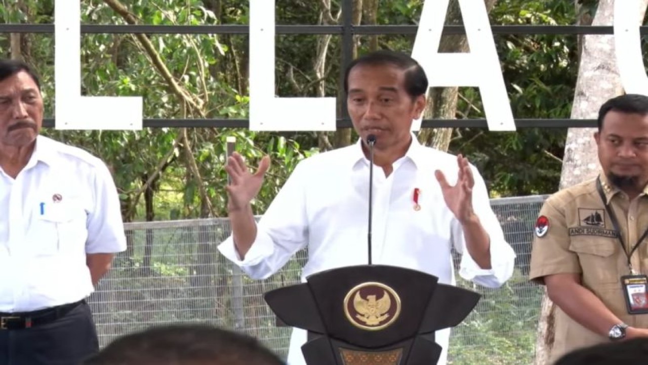Tangkapan layar - Presiden RI Joko Widodo menyampaikan sambutan saat meresmikan Taman Keanekaragaman Hayati (Kehati) Sawerigading Wallacea, Luwu Timur, Sulawesi Selatan, Kamis (30/3/2023). (ANTARA/Gilang Galiartha)