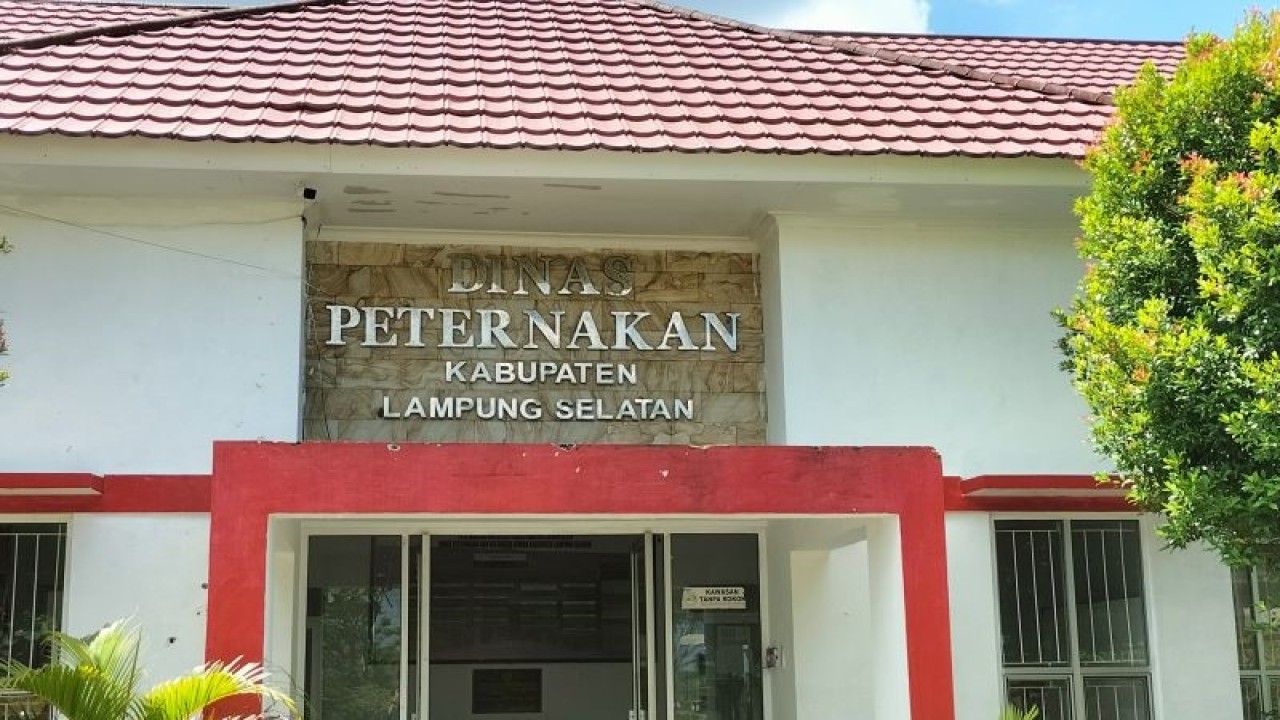 Kantor Dinas Peternakan Kabupaten Lampung Selatan (ANTARA/Riadi Gunawan)