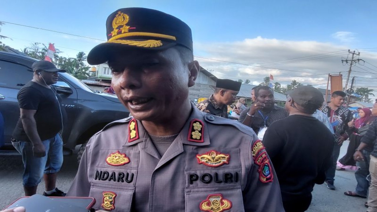 Kapolres Sorong AKBP Yohanes Agustiandaru. ANTARA/Yuvensius Lasa Banafanu