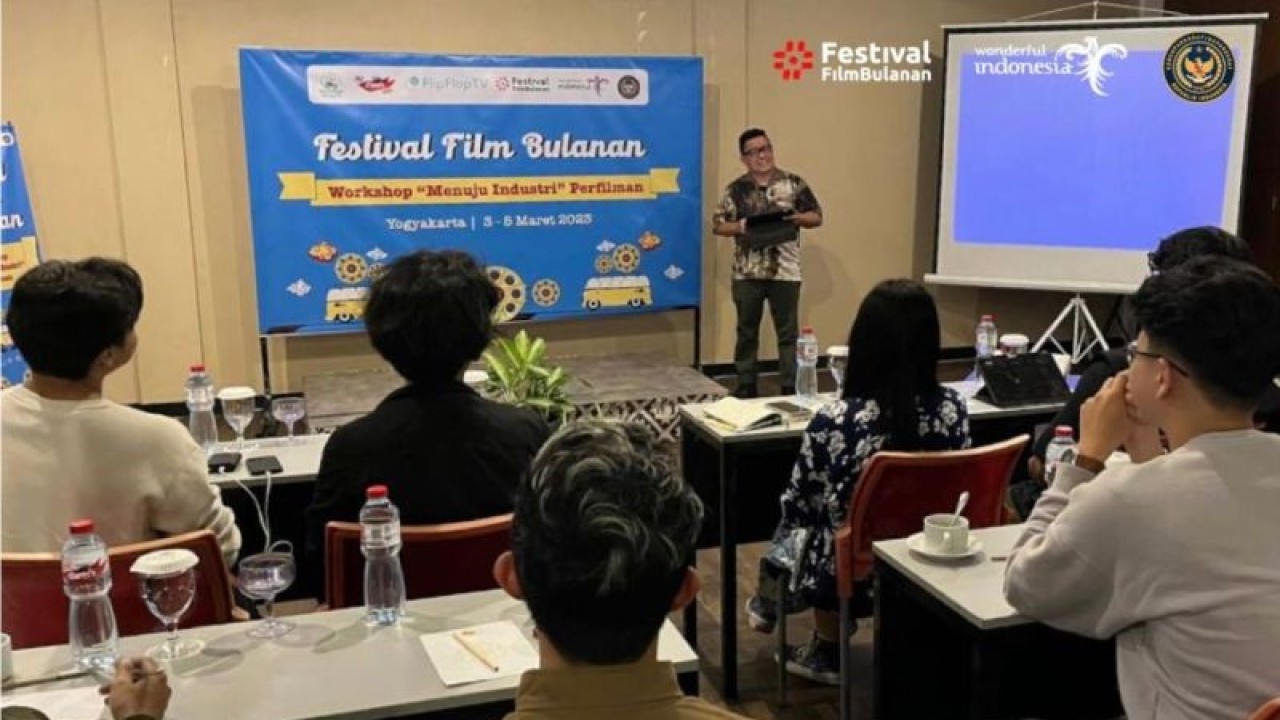 Lokakarya perfilman bertajuk “Menuju Industri” sebagai upaya Kemenparekraf dalam mengasah sineas lokal agar mampu berkarya secara profesional, di Yogyakarta. ANTARA/HO-Kemenparekraf.