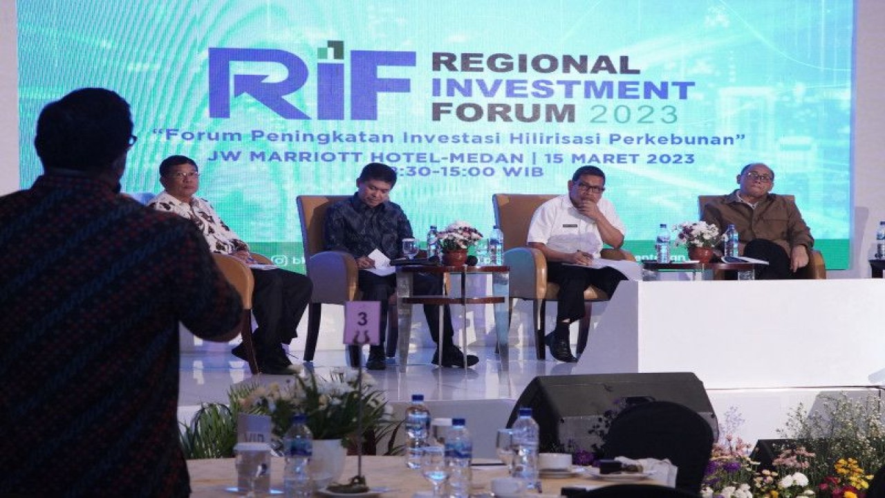 Kegiatan Regional Investment Forum bertema Peningkatan Investasi Hilirisasi Perkebunan digelar di Medan, Sumatera Utara, Rabu (15/3/2023). ANTARA/HO Kementerian Investasi/BKPM