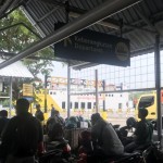 Kendaraan yang antri untuk masuk ke kapal di Pelabuhan Roro Telaga Punggur Kota Batam (ANTARA/Kepri)-1680000531