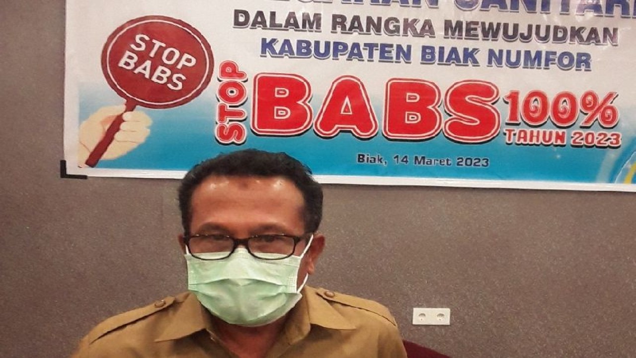 Kepala bidang Pencegahan dan Pengendalian Penyakit Dinked Biak Ruslan Epid. ANTARA/Muhsidin