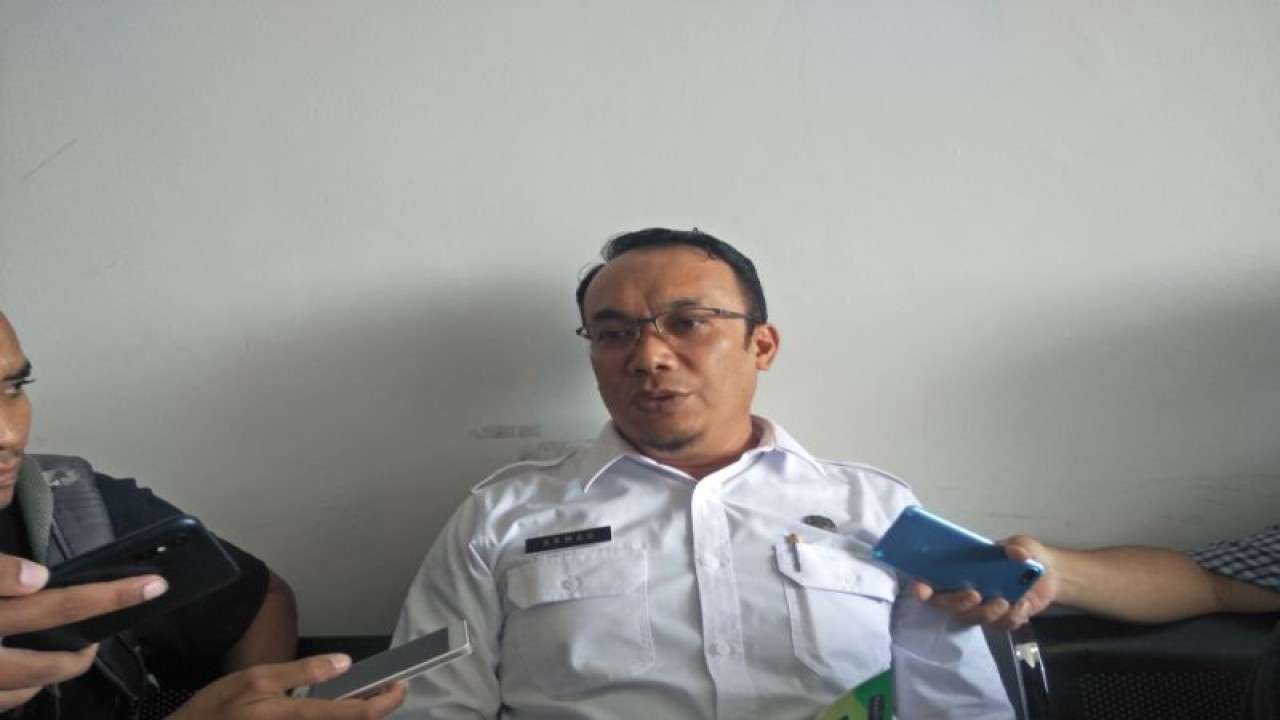 Kepala Dinas Pertanian Kabupaten Lombok Tengah, Nusa Tenggara Barat, Taufikurahman (ANTARA/Akhyar)