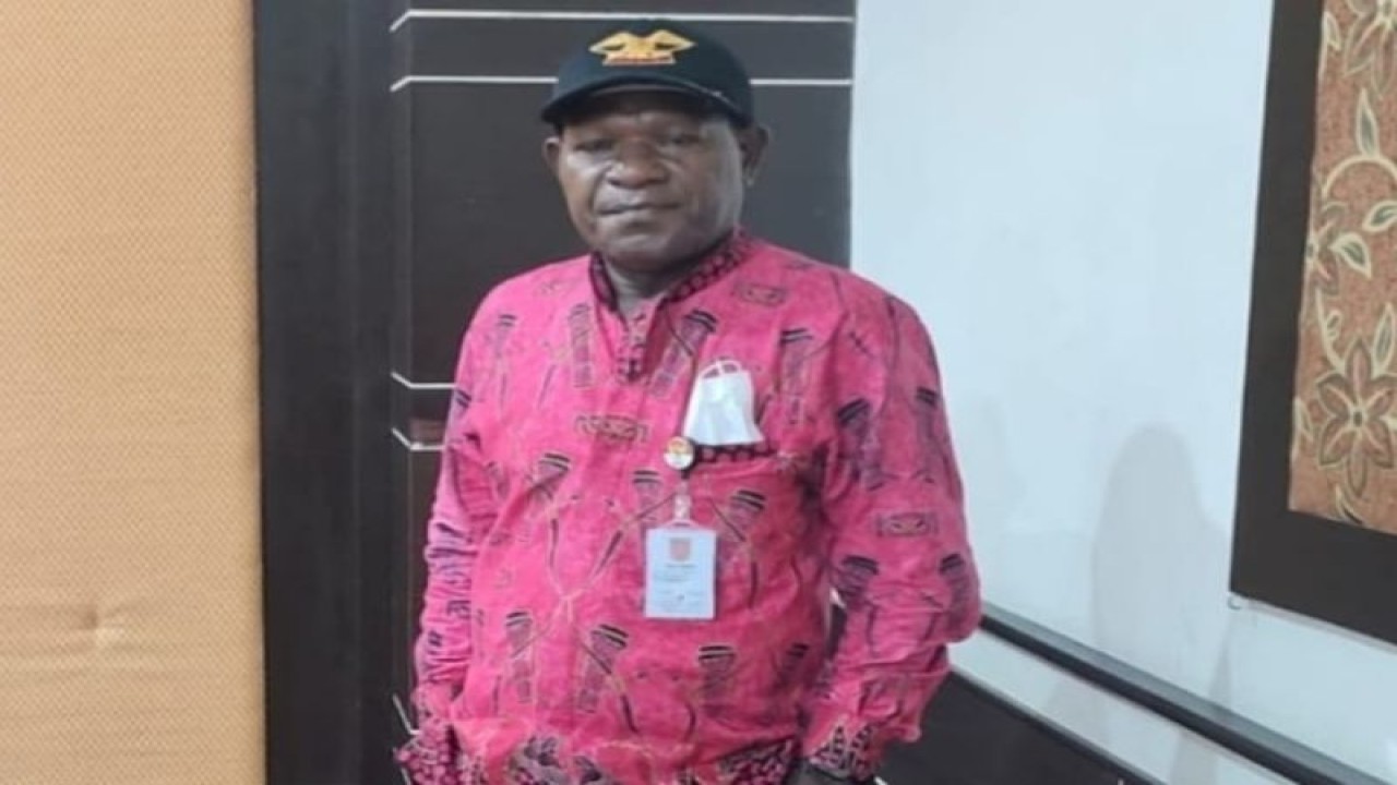 Ketua Serikat Buruh Serikat Pekerja (SBSP) Papua Yance Ehaa (ANTARA/HO-Dokumentasi Yance Ehaa)