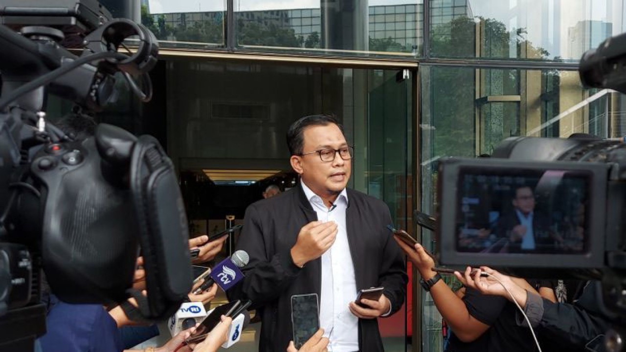 Kepala Bagian Pemberitaan KPK Ali Fikri. ANTARA/Fianda Sjofjan Rassat