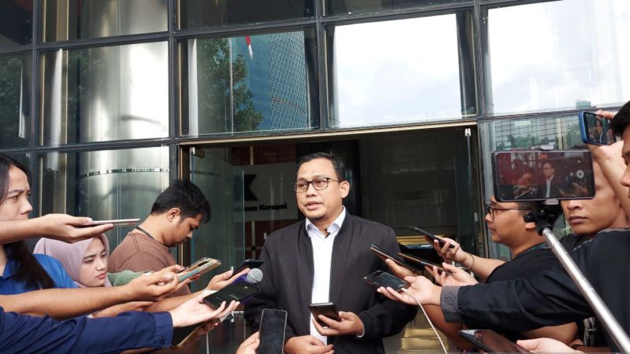 Kepala Bagian Pemberitaan KPK Ali Fikri. ANTARA/Fianda Sjofjan Rassat