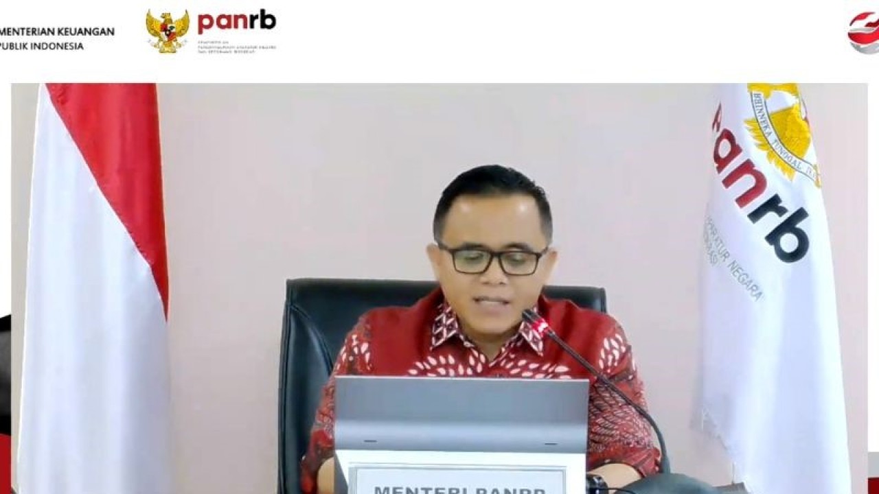 Tangkapan layar - Menteri Pendayagunaan Aparatur Negara dan Reformasi Birokrasi (PAN-RB) Abdullah Azwar Anas saat memberikan keterangan pers mengenai THR dan gaji ke-13, sebagaimana dipantau melalui kanal YouTube Kementerian PAN-RB di Jakarta, Rabu (29/3/2023). ANTARA/Tri Meilani Ameliya