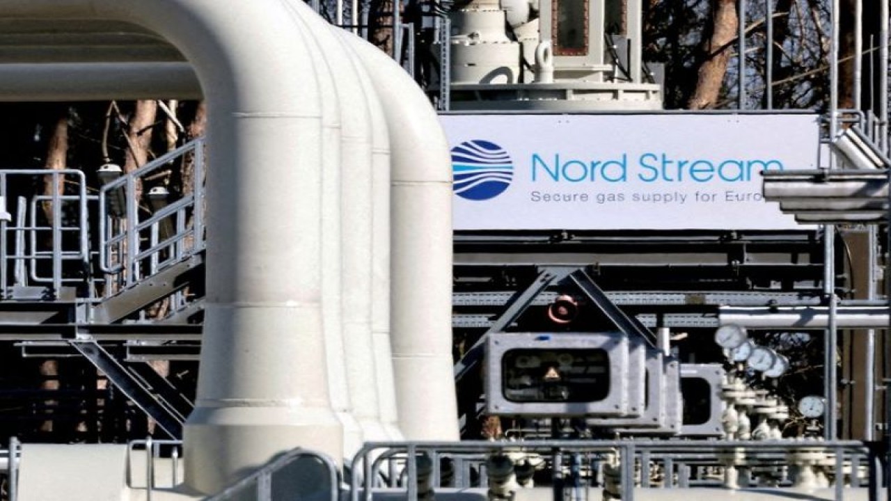 Foto Dokumen: Pipa di fasilitas pendaratan pipa gas Nord Stream 1 tampak di Lubmin, Jerman, 8 Maret 2022. ANTARA/REUTERS/Hannibal Hanschke
