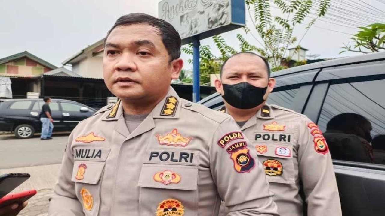 Kabid Humas Polda Jambi Mulia Prianto di Jambi, Kamis (30/3/2023) (ANTARA/HO-IST)