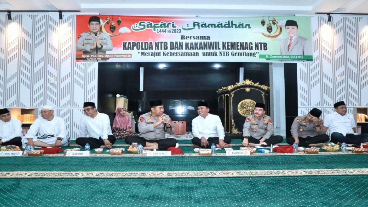 Safari Ramadhan Polda bersama Kemenag NTB di Masjid Cakranegara, Kota Mataram, Rabu (29/3/2023). ANTARA/Humas Polda NTB