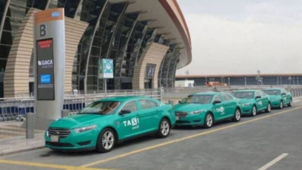 Terdapat lebih dari 80 pengemudi taksi wanita akan segera dipekerjakan di empat bandara utama di Arab Saudi. (Istimewa/Saudi Gazette)