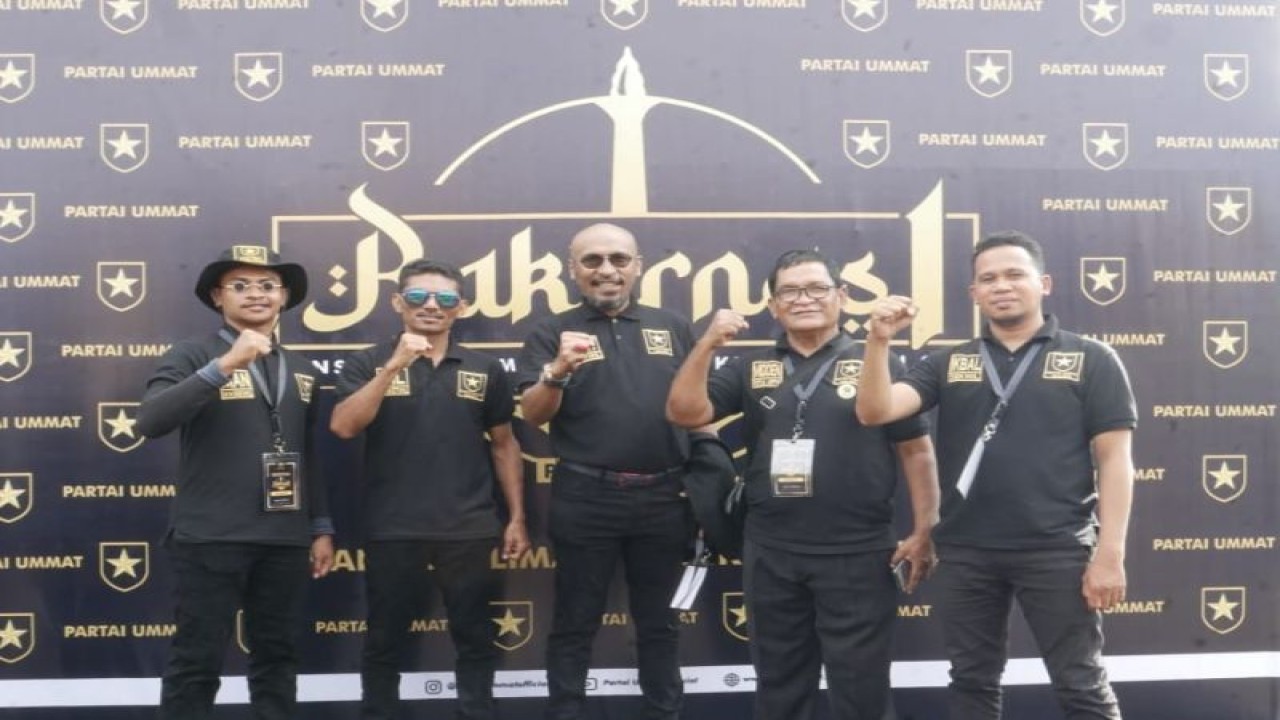 Pengurus DPW Partai Ummat Maluku (Antara/DedyAzis)