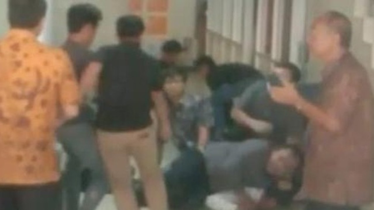 Perampok Bank Arta Kedaton Makmur. (Detikcom)