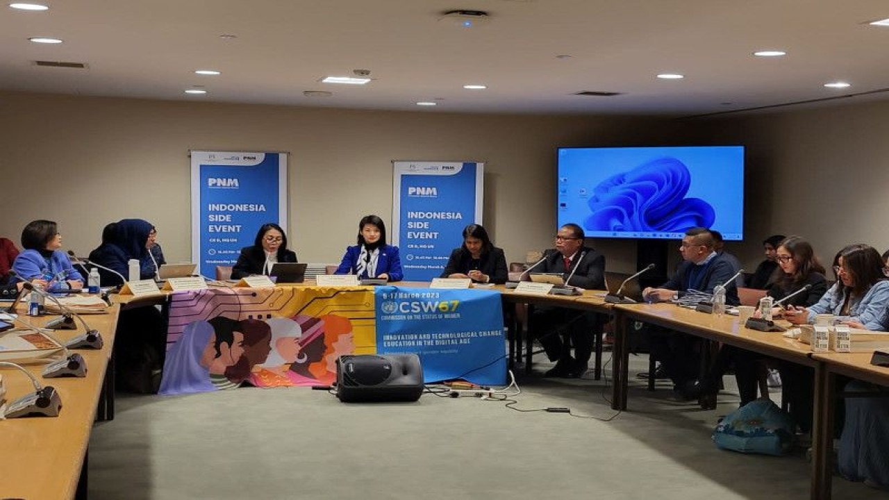 Program PNM Membina Ekonomi Keluarga Sejahtera (PNM Mekaar) yang diusung PT Permodalan Nasional Madani (PNM) mendunia lewat Ajang Samping Komisi Status Perempuan PBB atau Side Event Commision On The State of Women (CSW) ke-67. ANTARA/HO-PT PNM.