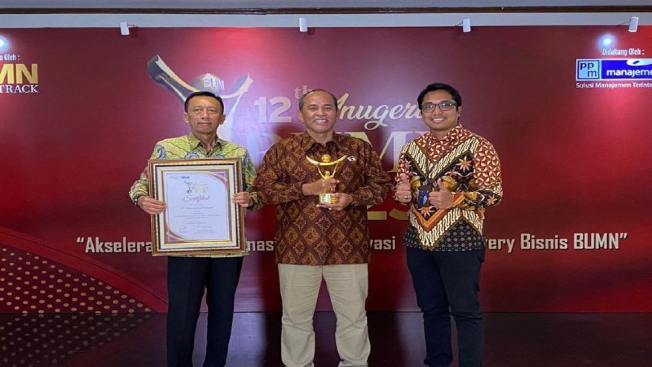 PT Indra Karya (Persero) meraih penghargaan kategori Tata Kelola Perusahaan atau Good Corporate Governance (GCG) terbaik dalam ajang Anugerah BUMN Award Tahun 2023. ANTARA/HO-PT Indra Karya.