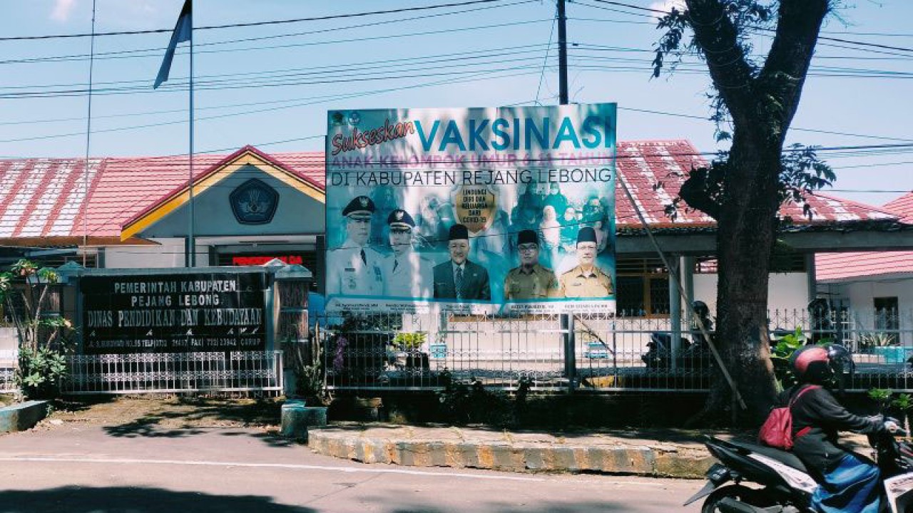 Kantor Dinas Pendidikan dan Kebudayaan (Dikbud) Rejang Lebong.Nur Muhamad/Dokumen ANTARA