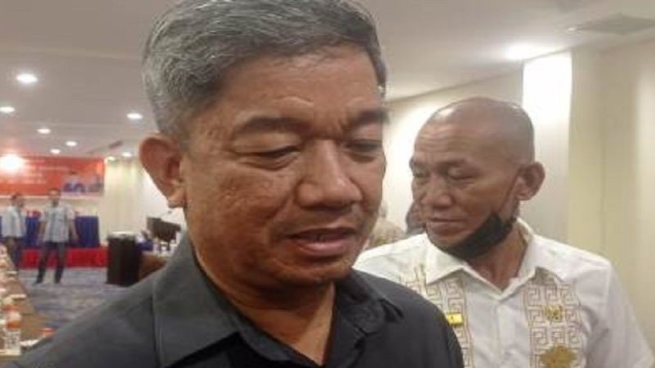 Sekda Kota Kendari Ridwansyah Taridala. (ANTARA/Azis Senong)