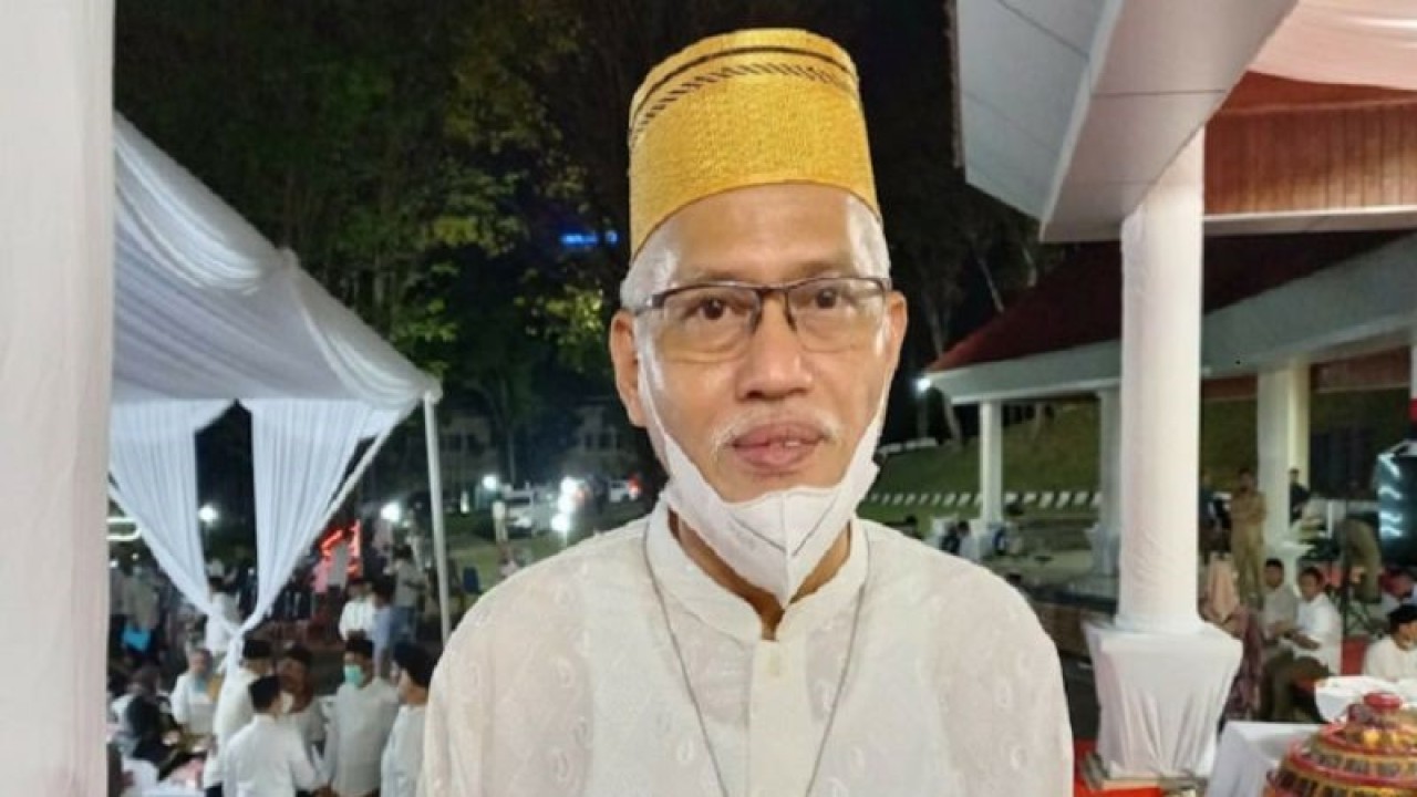 Sekretaris Daerah Provinsi Sulawesi Tenggara Asrun Lio. (ANTARA/Azis Senong)