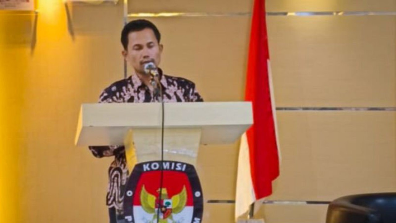Tangkap layar-Plh Ketua KPU Kabupaten Natuna, Soimin menyampaikan kata sambutan pada acara sosialisasi jumlah kursi DPRD Natuna di Natuna, Kepri, Selasa (21/3/2023). ANTARA/Cherman.